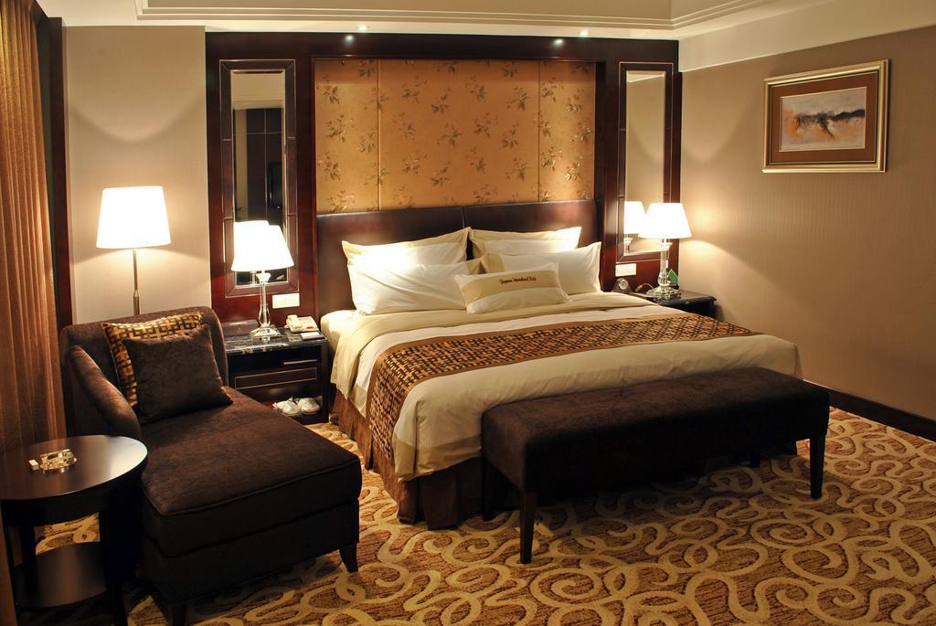 Qingyuan International Hotel Habitación foto